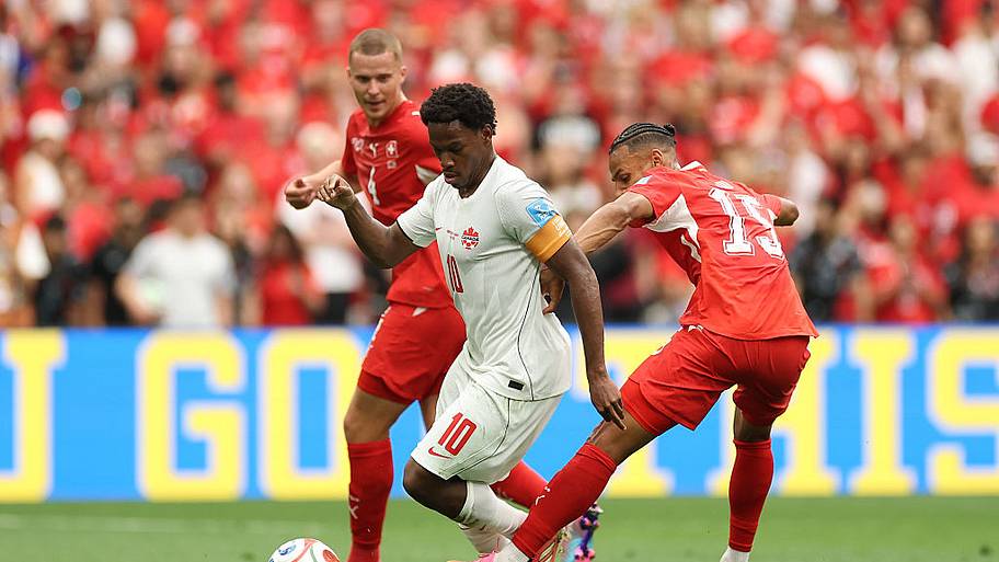 Jonathan David vs. Switzerland
