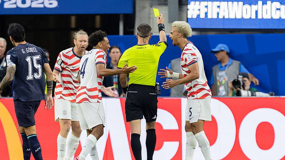 Tyler Adams, Antonee Robinson 