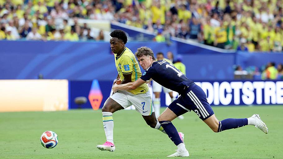 Vinícius Jr and Jack Hendry