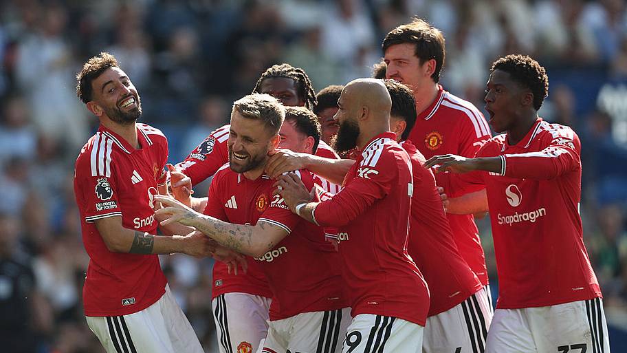 Man Utd players celebrate