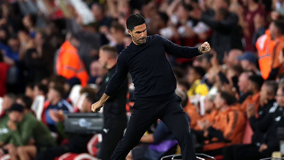 Arteta celebrating