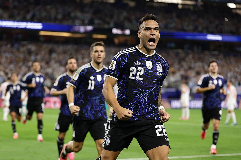 Lautaro Martínez