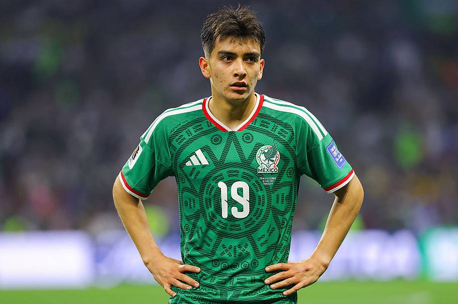 Gilberto Mora
