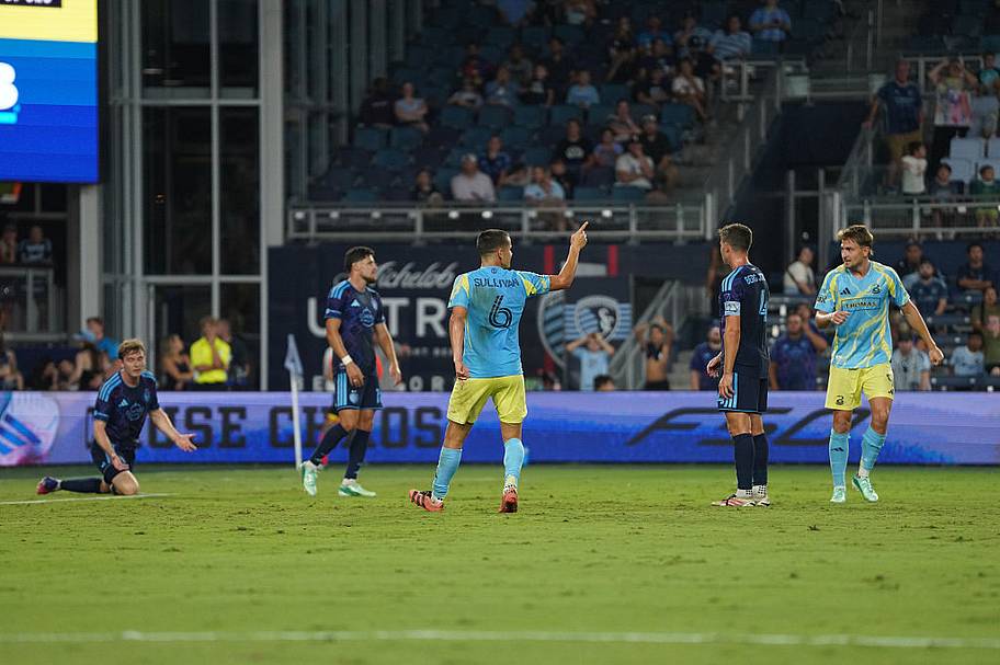 sullivan celebrating goal