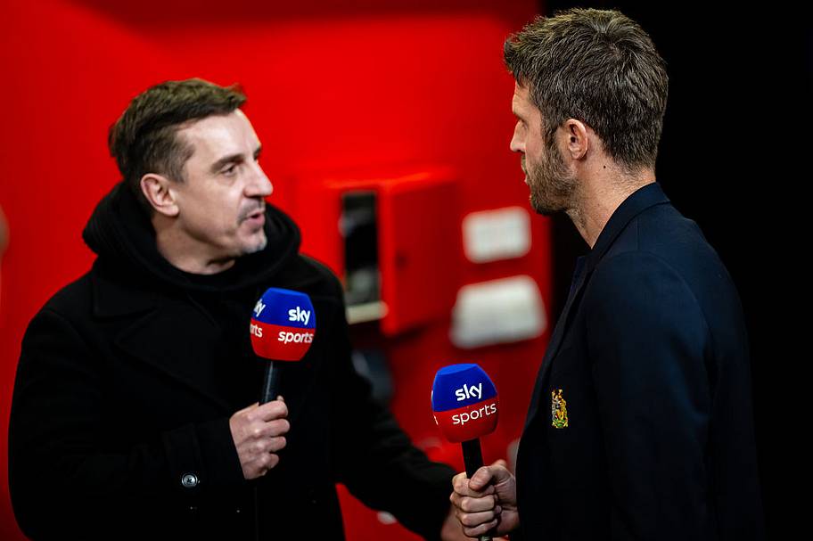 Gary Neville, Michael Carrick