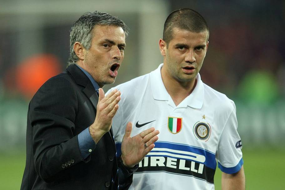 José Mourinho, Cristian Chivu