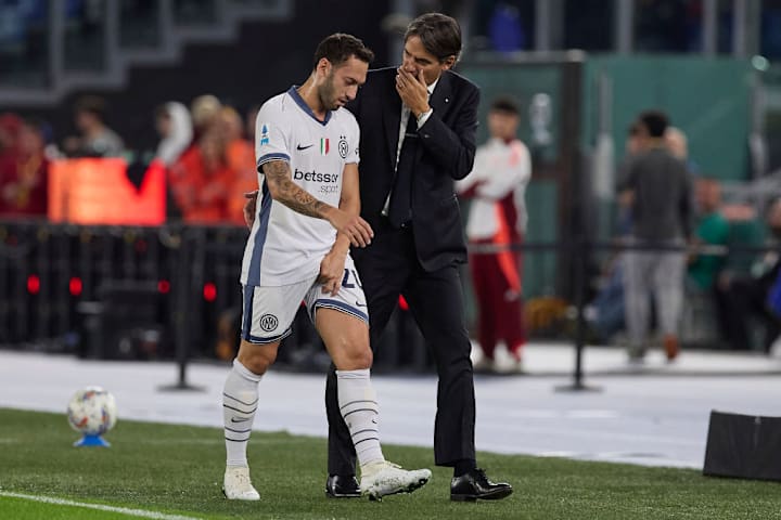 Hakan Calhanoglu, Simone Inzaghi