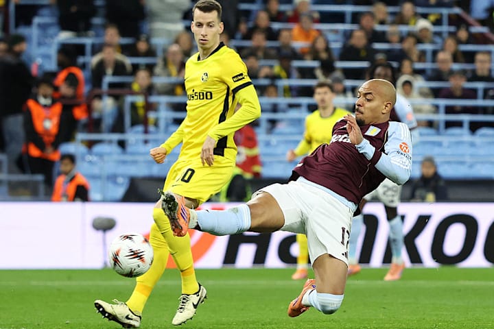 FBL-EUR-C3-ASTON VILLA-YOUNG BOYS
