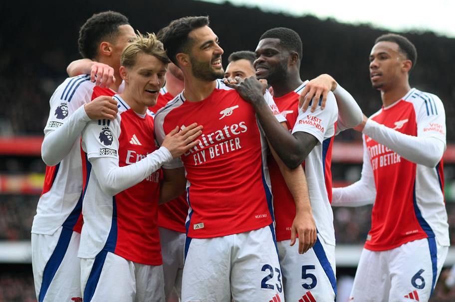 Arsenal celebrate