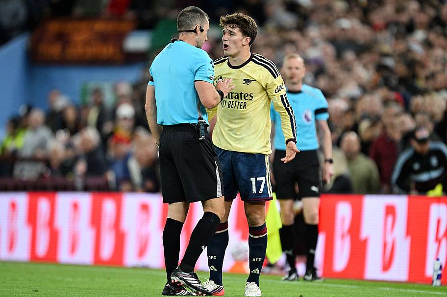 referee and tzolis