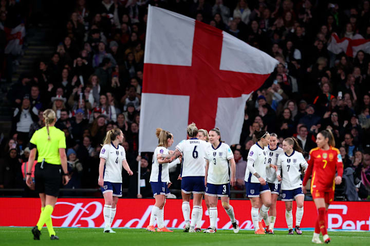 Niamh Charles, Lucy Bronze, Jessica Park, Alessia Russo, Grace Clinton, Millie Bright
