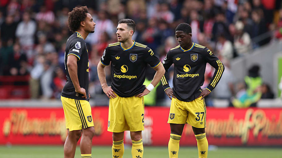 Joshua Zirkzee, Diogo Dalot, Kobbie Mainoo