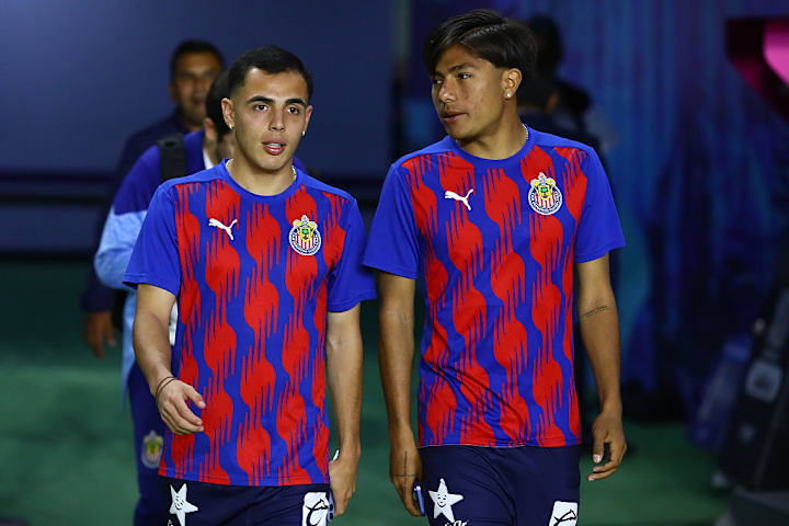 Jonathan Padilla, Hugo Camberos