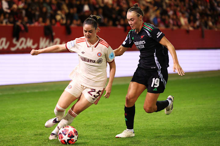 Sarah Zadrazil, Caitlin Foord