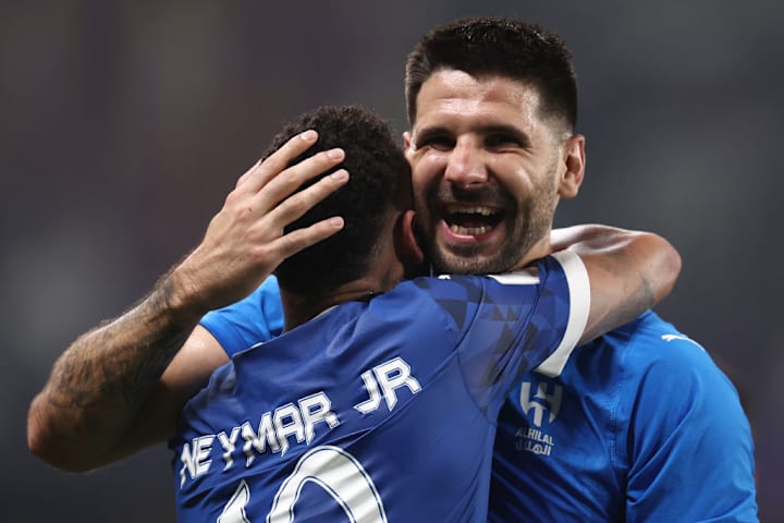 Aleksander Mitrovic, Neymar