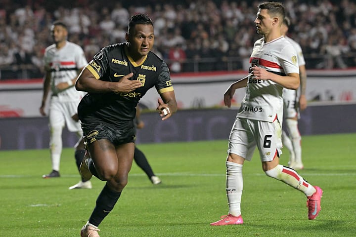 FBL-LIBERTADORES-SAOPAULO-ATLNACIONAL