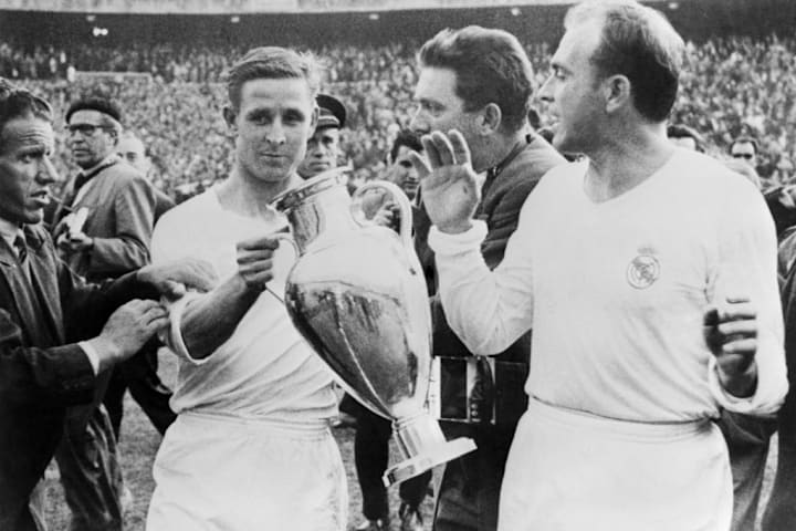 Raymond Kopa (l.) mit Alfredo Di Stefano (r.)