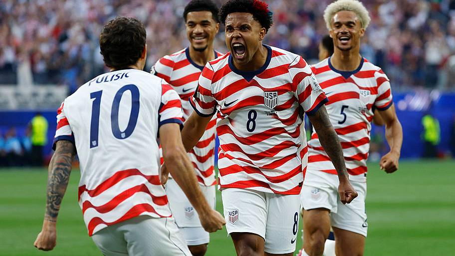 Weston McKennie, Christian Pulisic