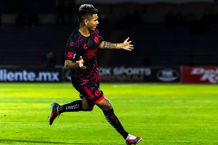 Efrain Alvarez