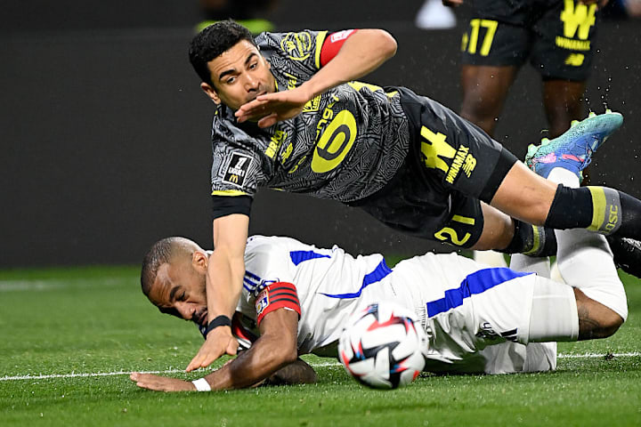Alexandre Lacazette, Benjamin Andre