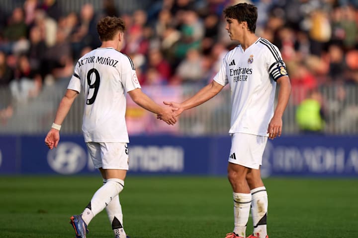 Victor Muñoz, Gonzalo Garcia