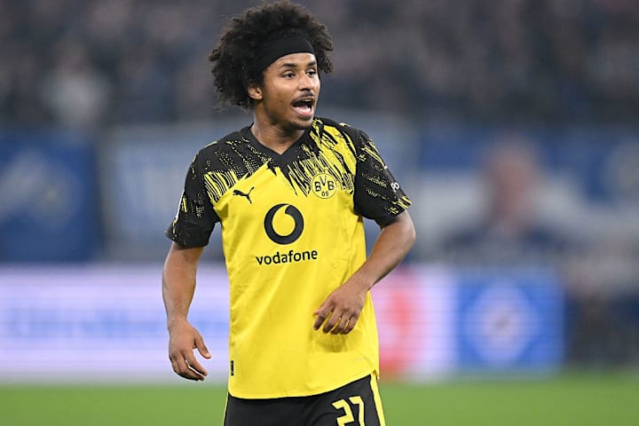 Gegen Stuttgart erstmal auf der BVB-Bank: Karim Adeyemi