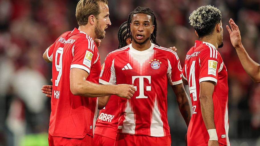 Bayern Munich players celebrate