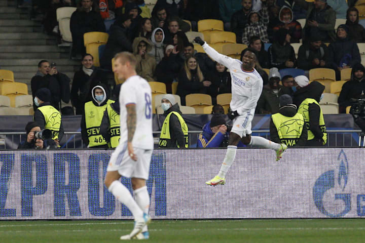 Shakhtar Donetsk v Real Madrid - UEFA Champions League