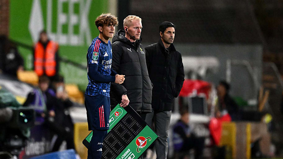 Dowman prepares to come on vs. Port Vale