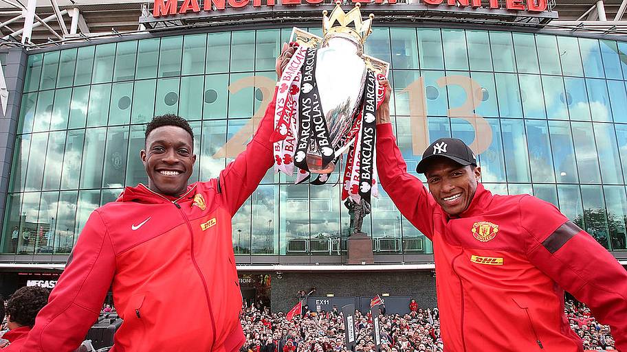Danny Welbeck, Antonio Valencia, 2013