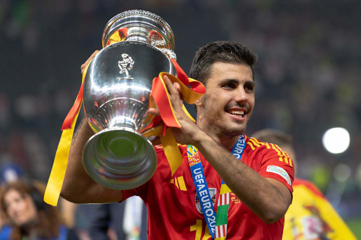 Rodri - Soccer Player - Born 1996