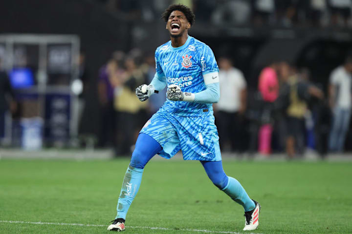 Hugo Souza