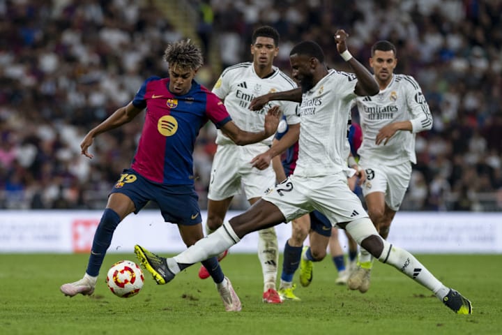 Real Madrid v Barcelona - Spanish Super Cup