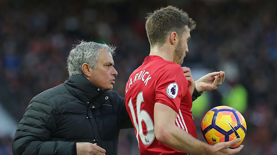 José Mourinho instructs Michael Carrick, December 2016.