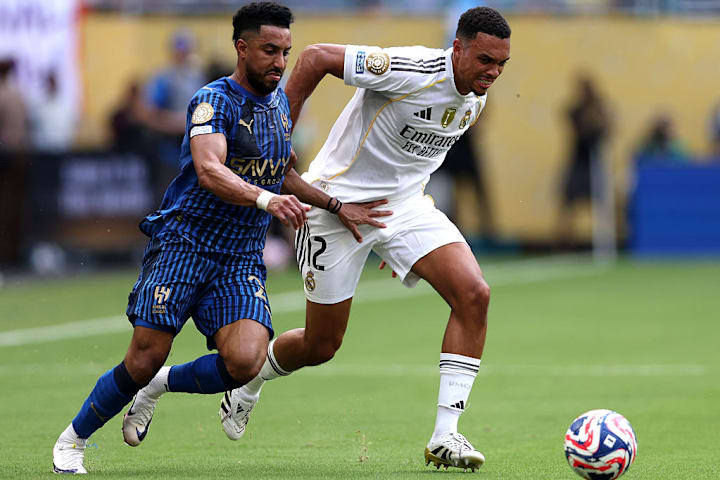 Trent Alexander-Arnold, Salem Aldawsari