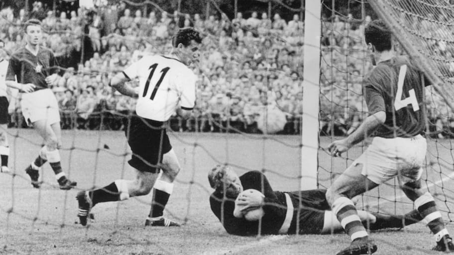 West Germany vs. Czechoslovakia ta the 1958 World Cup