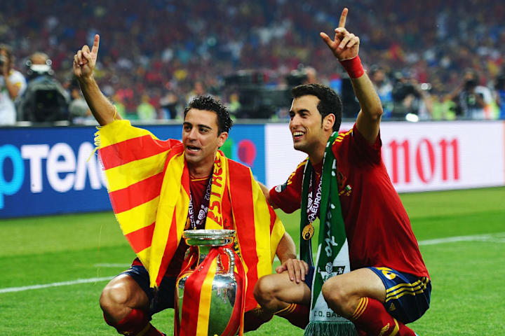 Sergio Busquets, Xavi Hernandez