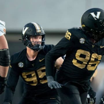 Sydnor looks to return to full health in his second season at Vanderbilt.