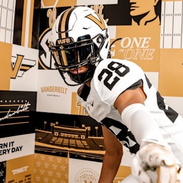 2026 Vanderbilt safety target Bryson Williams