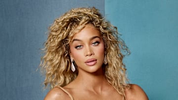 Jasmine Sanders was photographed by Yu Tsai in Hollywood, Fla. 