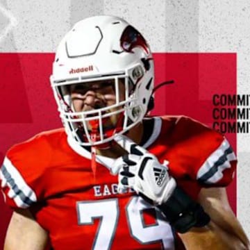 Five-star offensive tackle Jackson Cantwell