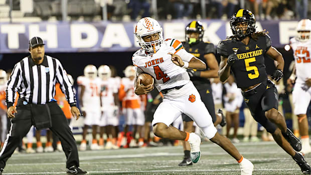 Dereon Coleman - Jones football