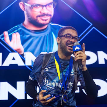 Sonicfox winning Mortal Kombat 1 at Evo 2025
