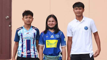 ยศกร บูรพา ยศกร บูรพา