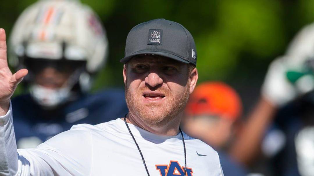 USA Today's Blake Toppmeyer doubts Auburn will ever touch Texas and Ohio State's spending. Is that the be-all, end-all in CFB?