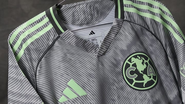 América lanza tercer jersey en gris y detalles en verde con la idea de conectar a los jugadores con el estadio Azteca. América lanza tercer jersey en gris y detalles en verde con la idea de conectar a los jugadores con el estadio Azteca.