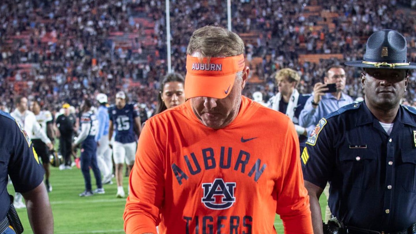 How Auburn’s Freeze, Arkansas’ Petrino Compare Ahead of Critical Matchup