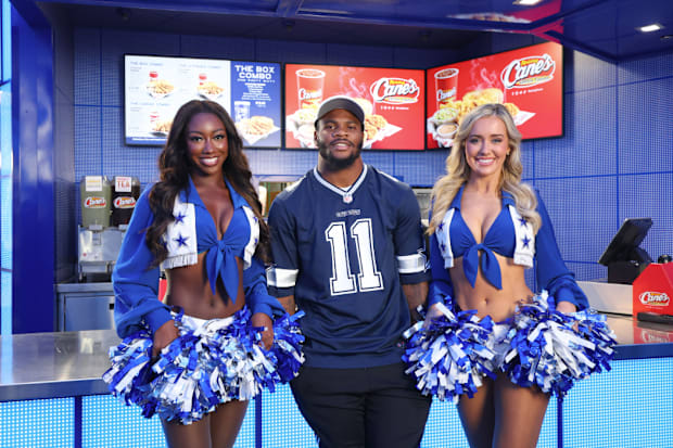 Dallas Cowboys Cheerleaders, Micah Parsons