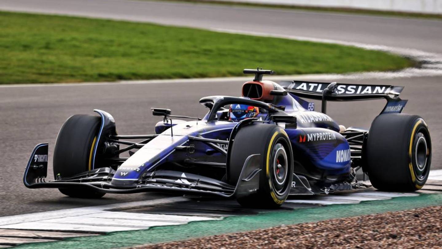Carlos Sainzは、Williams F1 Switchで最大の課題を明らかにしています