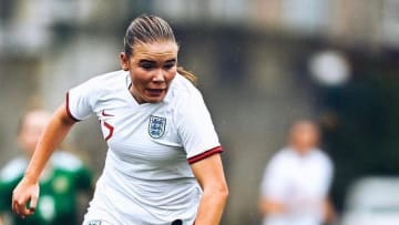 Former Young Lioness Alex Hennessy